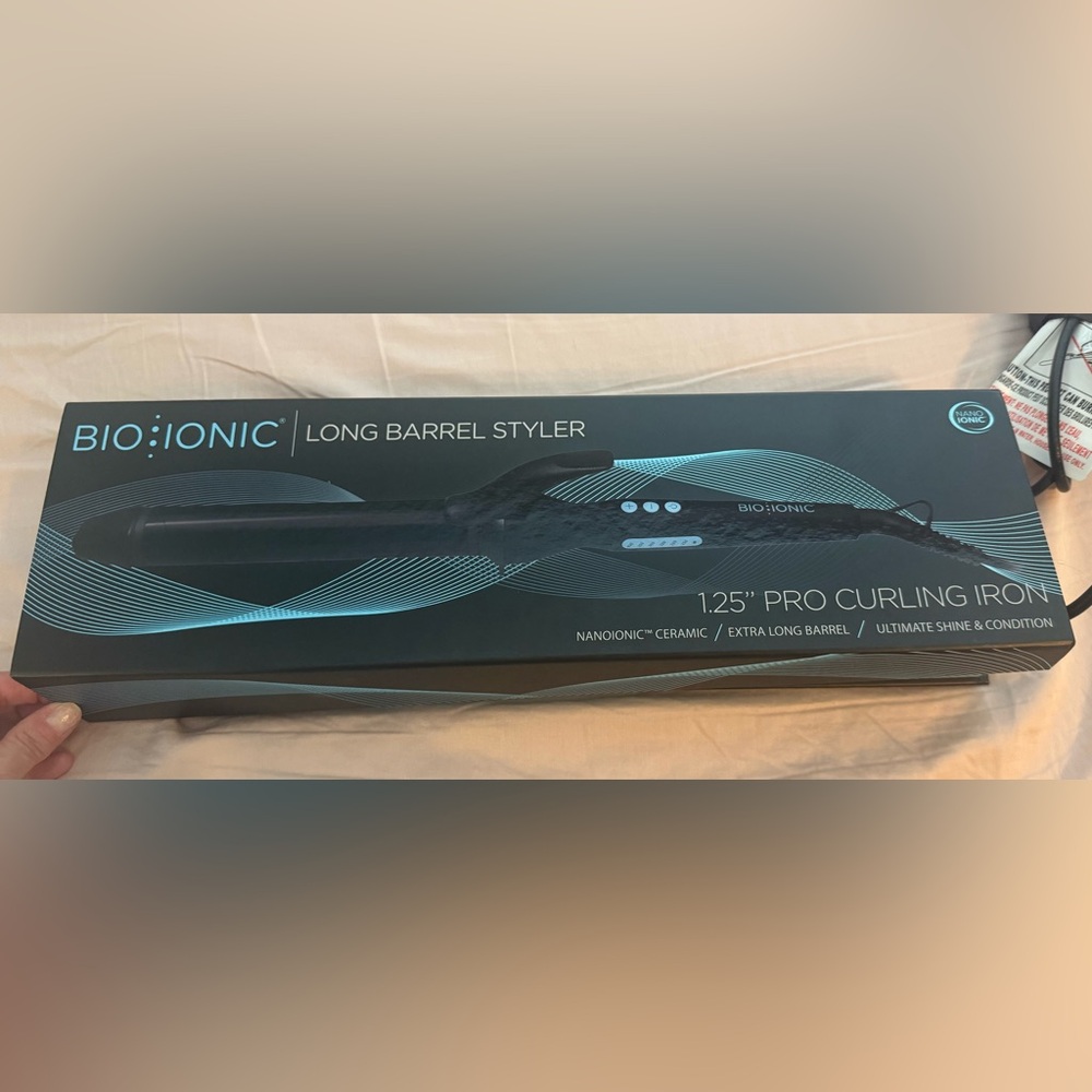 Bio Ionic 1.25” Pro Long Barrel Styler